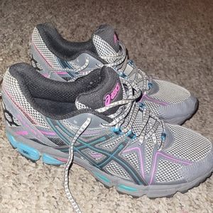 Womens ASICS size 8.5